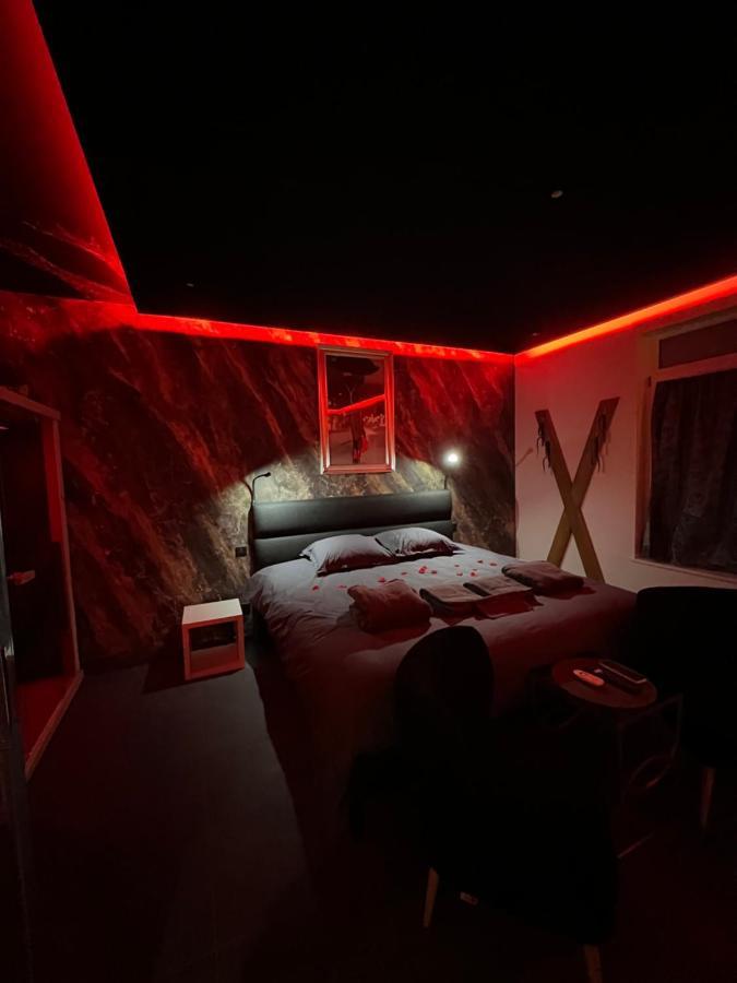 Spa De La Quarterelle Love Room 88 Vosges Ремирмон Экстерьер фото